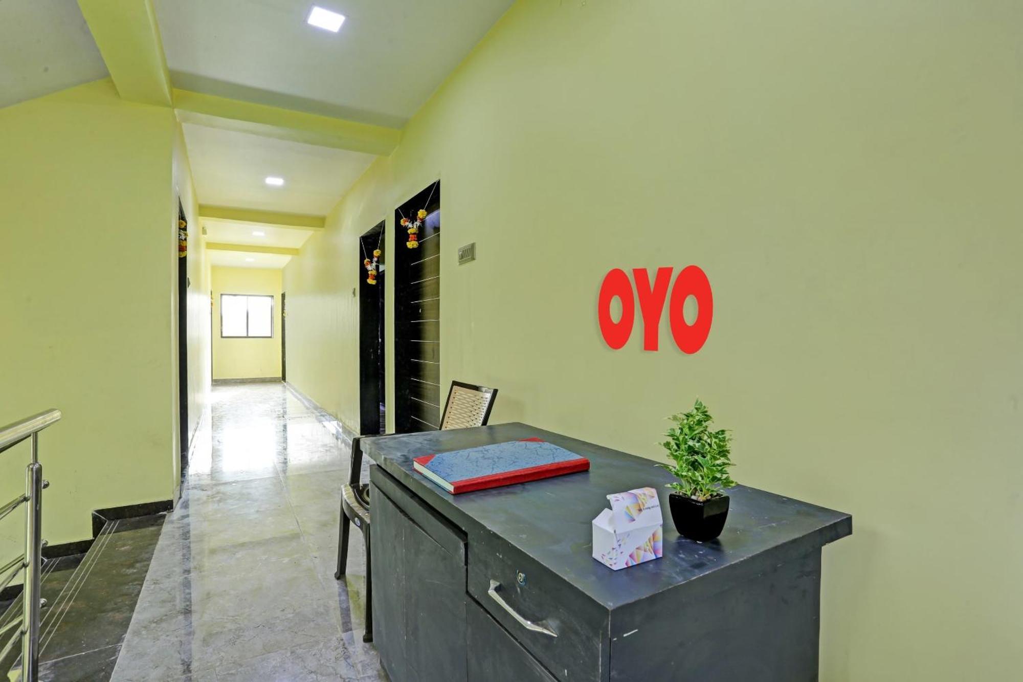 Hotel O Om Sai Residency Lodging And Boarding Taloje Budrukh Exterior foto